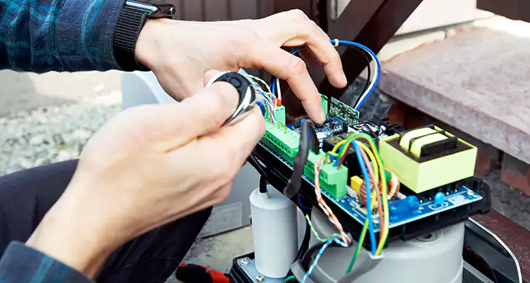 Automatic Driveway Gate Repair in Ojus, FL