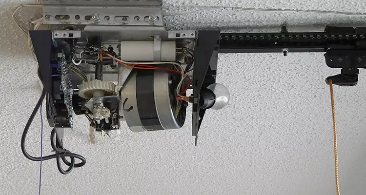 Emergency Garage Door Opener Repair in Ojus, FL