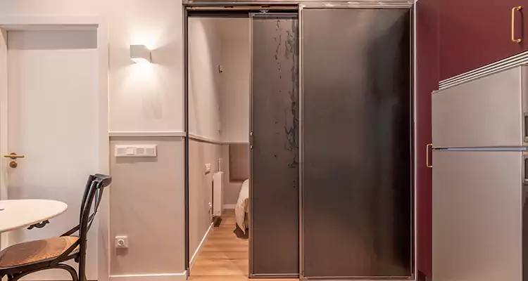 We Fix Closet Sliding Door in Ojus, FL