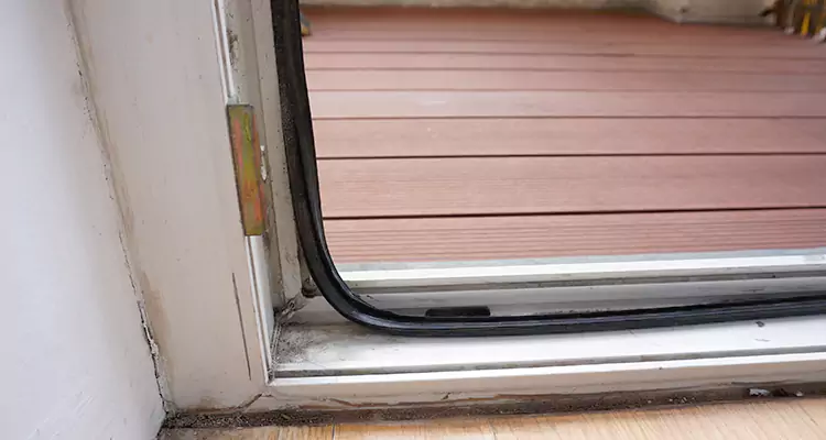 Why Choose Us for Leaking Sliding Glass Door Repair in Ojus, FL?