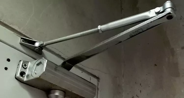 Door Closer Oil Leak Repair in Ojus, FL