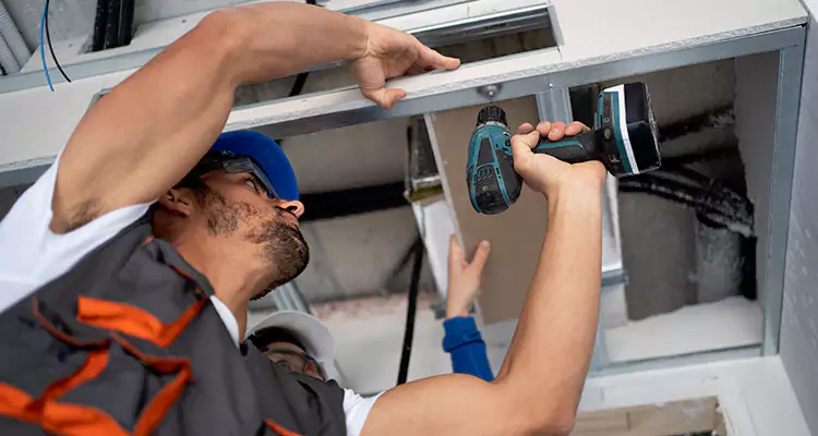 Emergency Overhead Door Repair in Ojus, FL