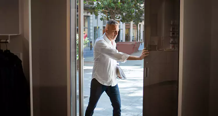 Reliable Pella Patio Door Repair Services for Opening Issues in Ojus, FL