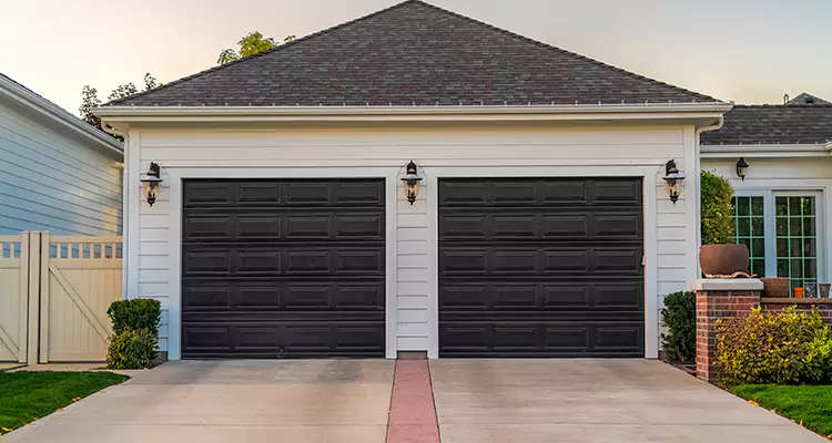 Residential Local Garage Door Repair in Ojus, FL