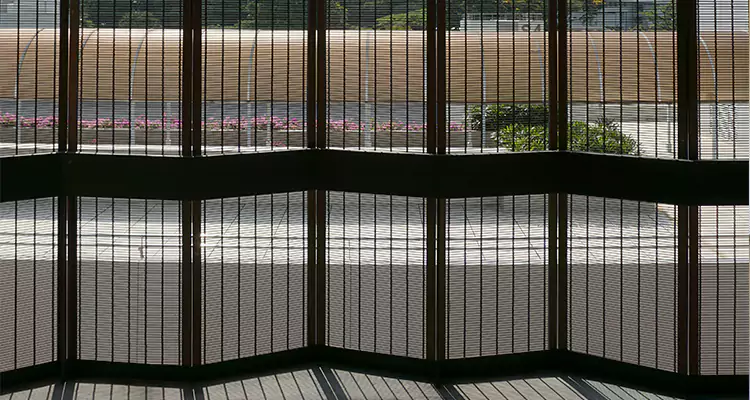 Front Screen Door Repair in Ojus, FL